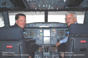 Read more about the article West Oxfordshire MP, Robert Courts visits Leading Edge Aviation