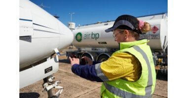 Read more about the article Air bp celebrates one million ‘safe2go’ overwing refuellings