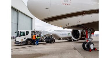 Read more about the article Jet Aviation Launches Sustainable Aviation Fuel in Basel, Switzerland