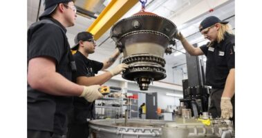 Read more about the article Maximizing PW308 Reliability: Duncan Aviation Engine Team Completes Factory Training
