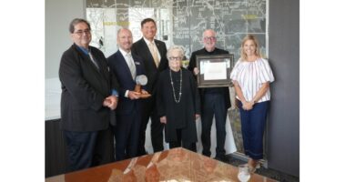 Read more about the article Duncan Aviation Family Trust Invests in Future Aviation WorkforceThrough First Endowed Professorship at Western Michigan University