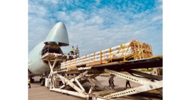 Read more about the article Air Charter Service helps to power Ghana